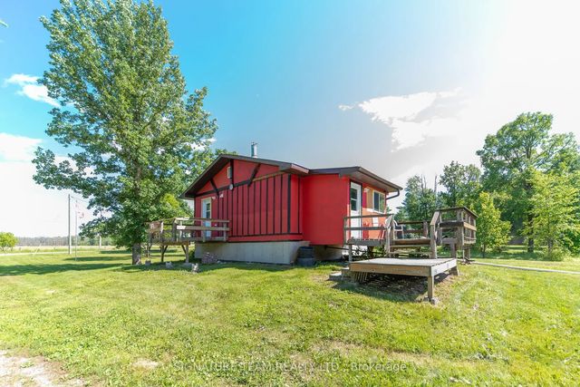 1131 Wright Road, Whitewater Region