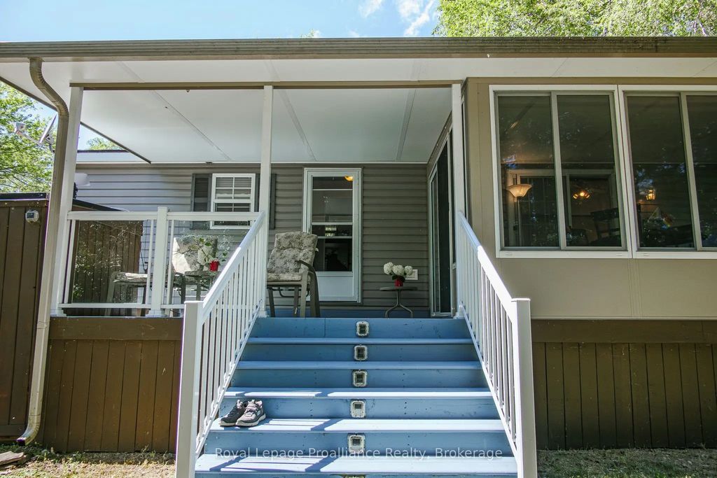 486 Cty Rd 18 - 5 Cove Bay Lane, Prince Edward County