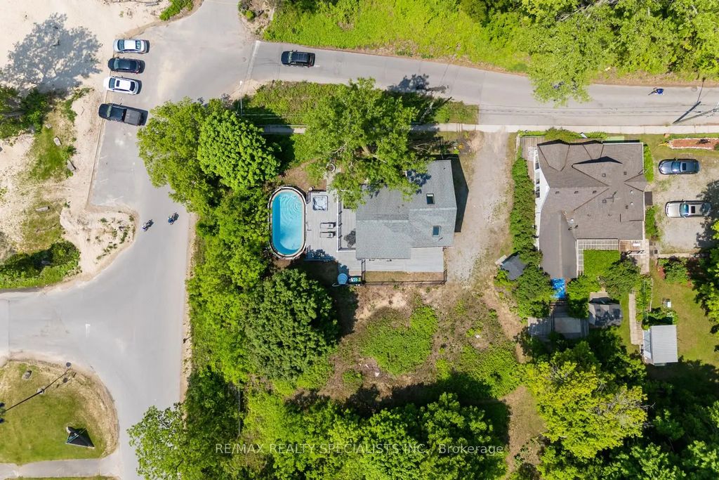 532 Ridgeway Road, Fort Erie