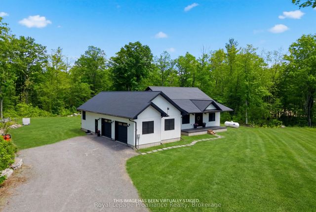293 Douglas Road, Centre Hastings