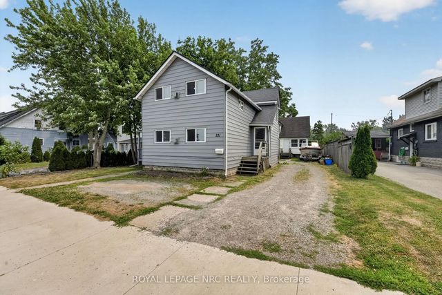 231-233 Jarvis Street, Fort Erie