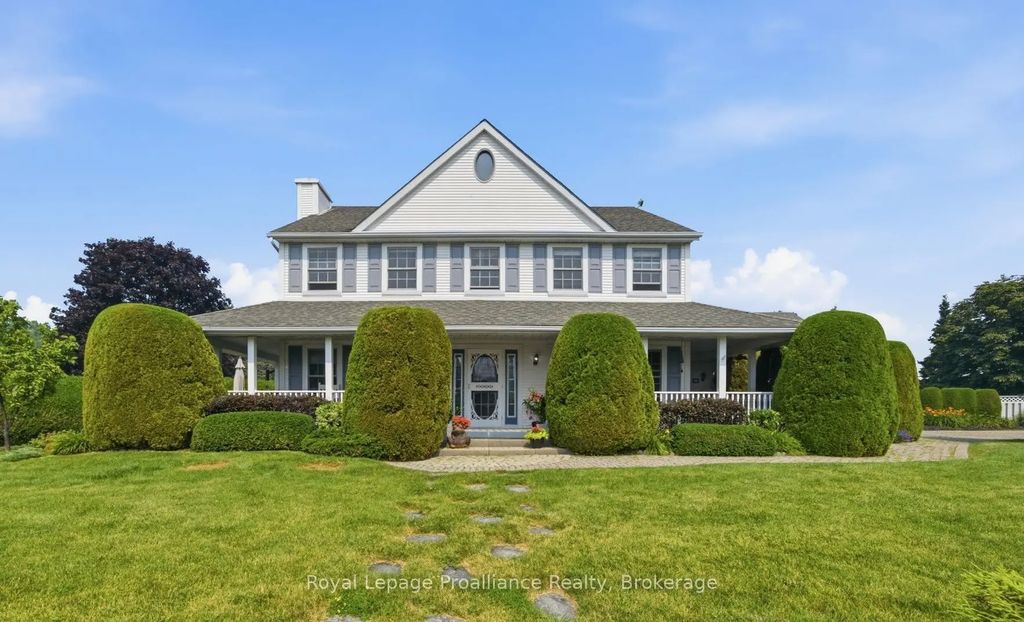 10 Skiff Cove Road, Prince Edward County