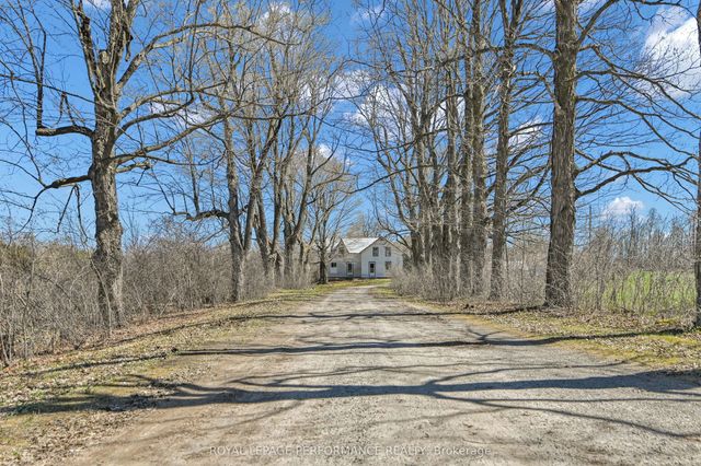 2421 Buckwheat Road W, Edwardsburgh/Cardinal
