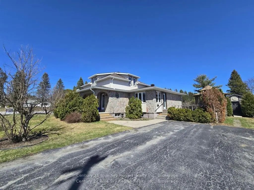 22 Dubeau Street, West Nipissing