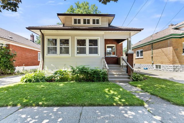 6403 Locus Avenue, Niagara Falls