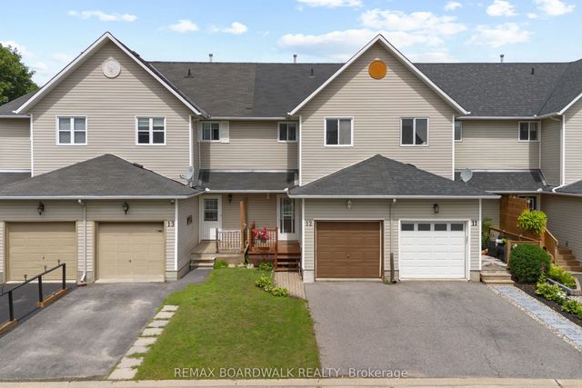 240 Mississippi Court 12, Carleton Place