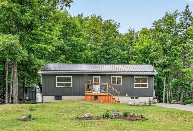 219 Station Road, Marmora and Lake