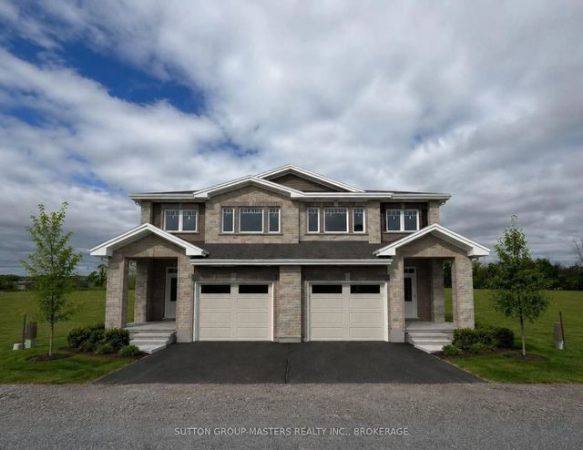 340 Pratt Drive, Loyalist