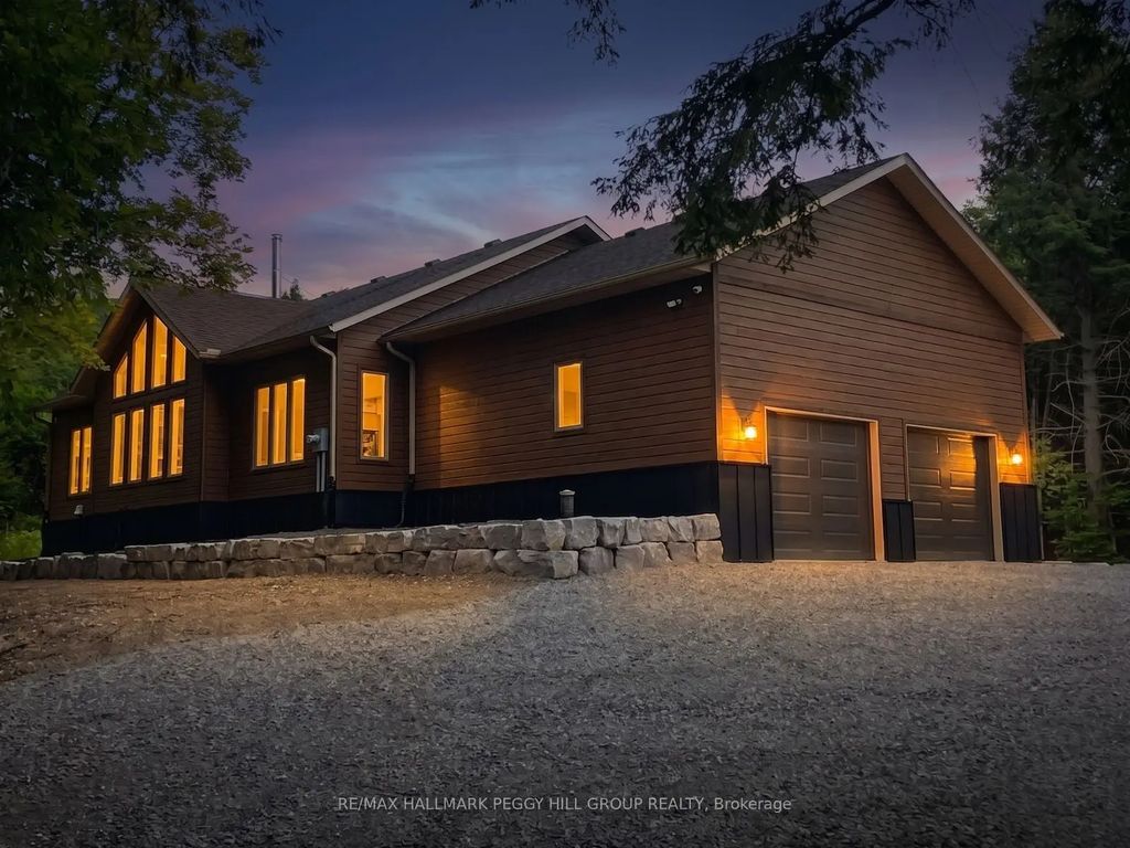 4571 Aspdin Road, Muskoka Lakes