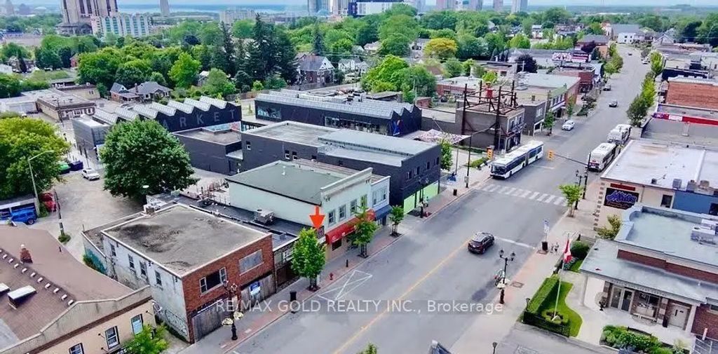 5924 Main Street, Niagara Falls