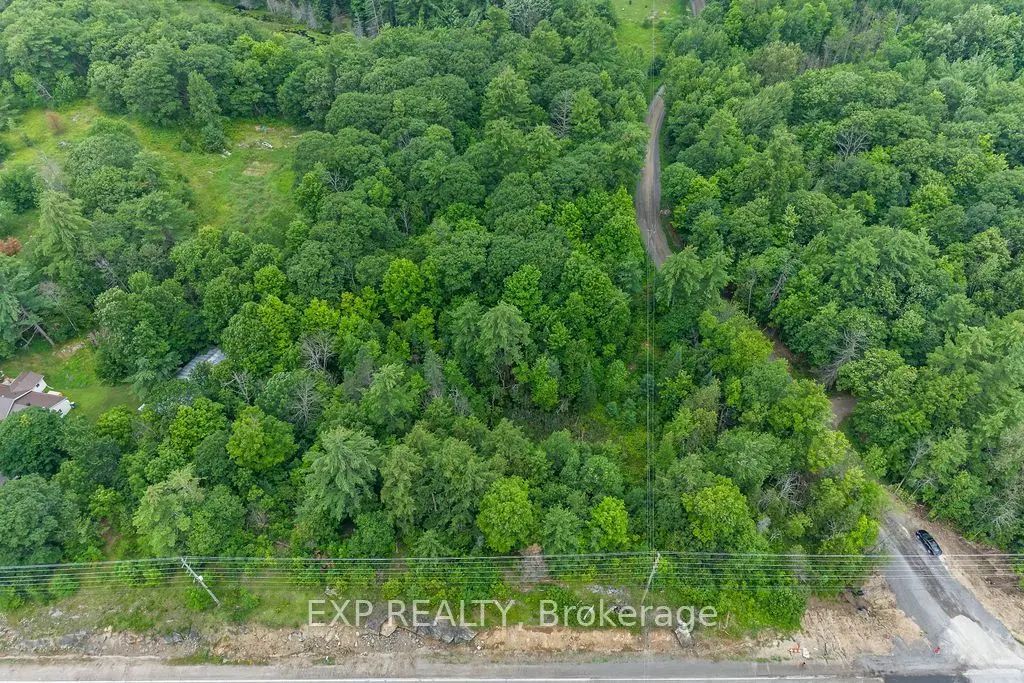 Riopelle Road, McNab/Braeside