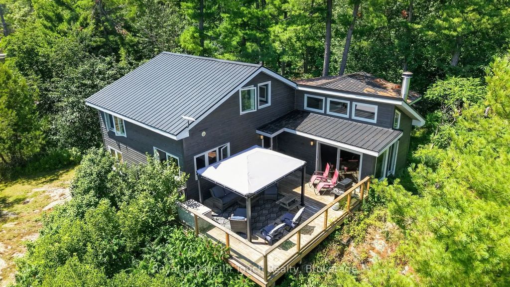B207 Lot  31 Island Island, The Archipelago