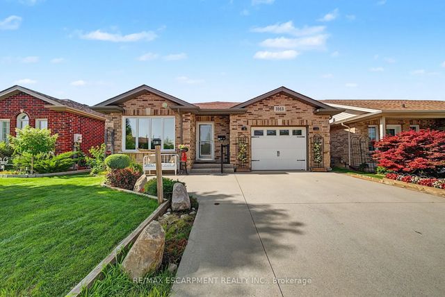 3913 Primrose Lane, Lincoln