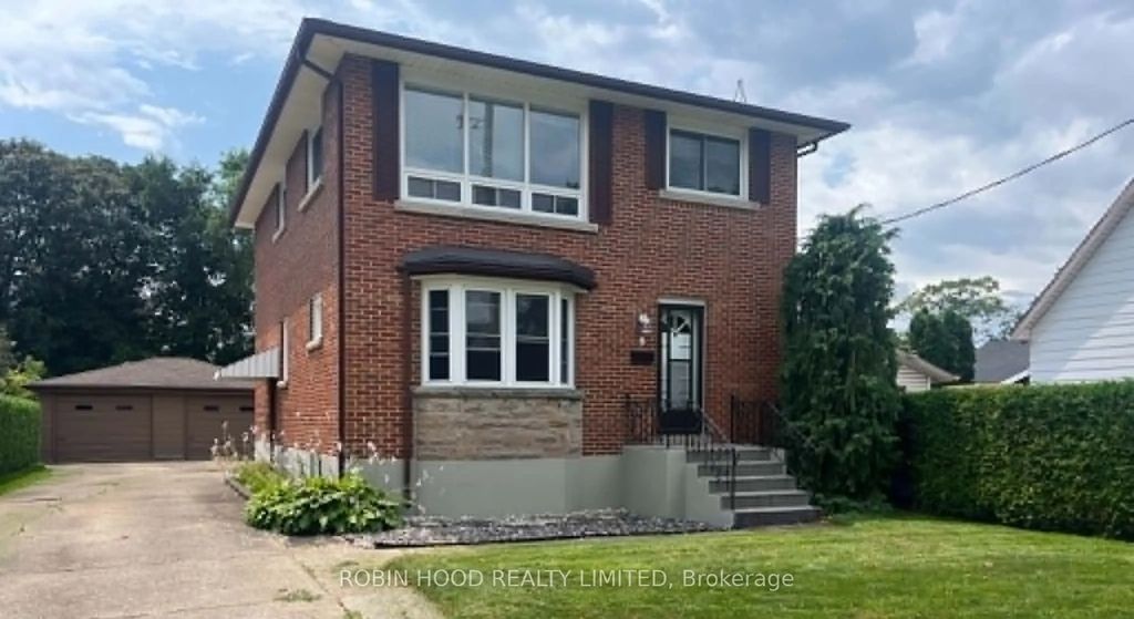 6 Kingsway Crescent 1, Out of Area