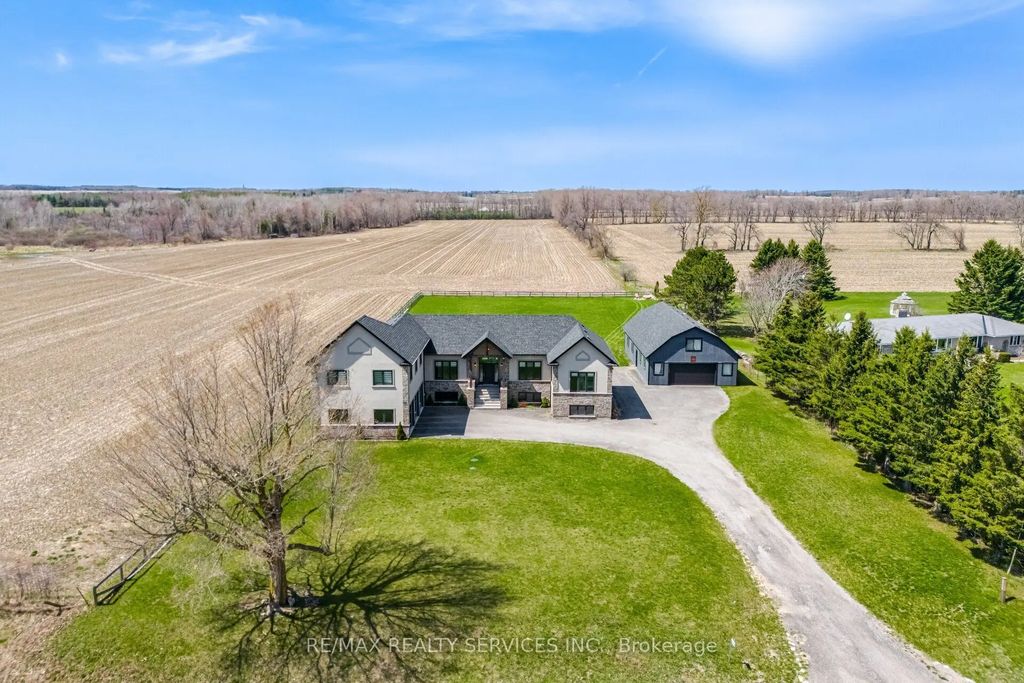9522 Wellington 22 Road, Erin
