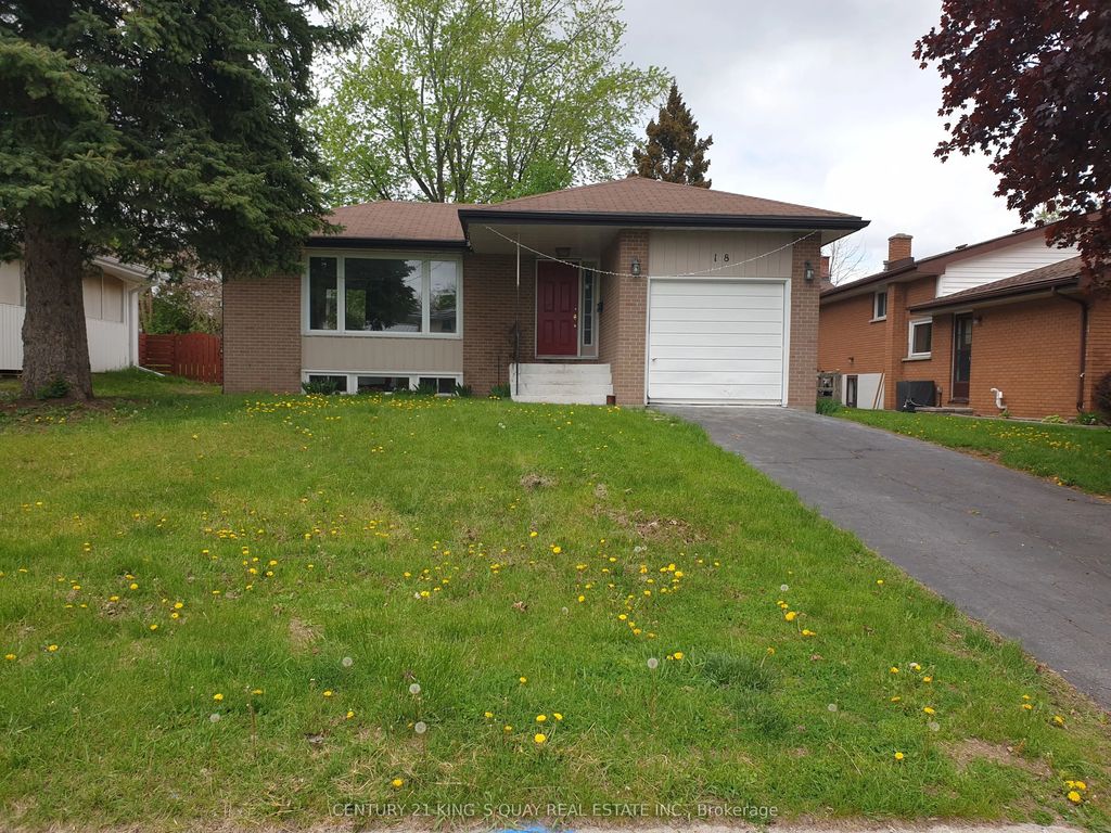 18 Manor Crescent, Quinte West
