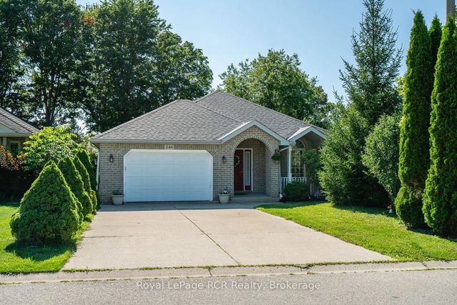 246 16th Avenue Crescent, Hanover