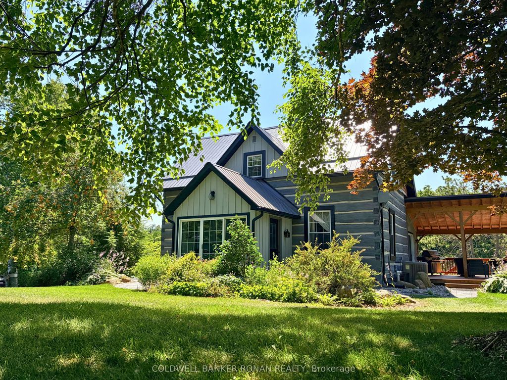 836138 4th Line E, Mulmur