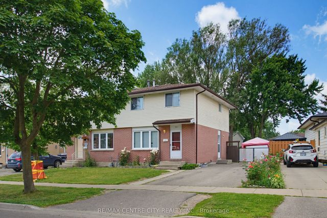 Photo of Listing #X13607070