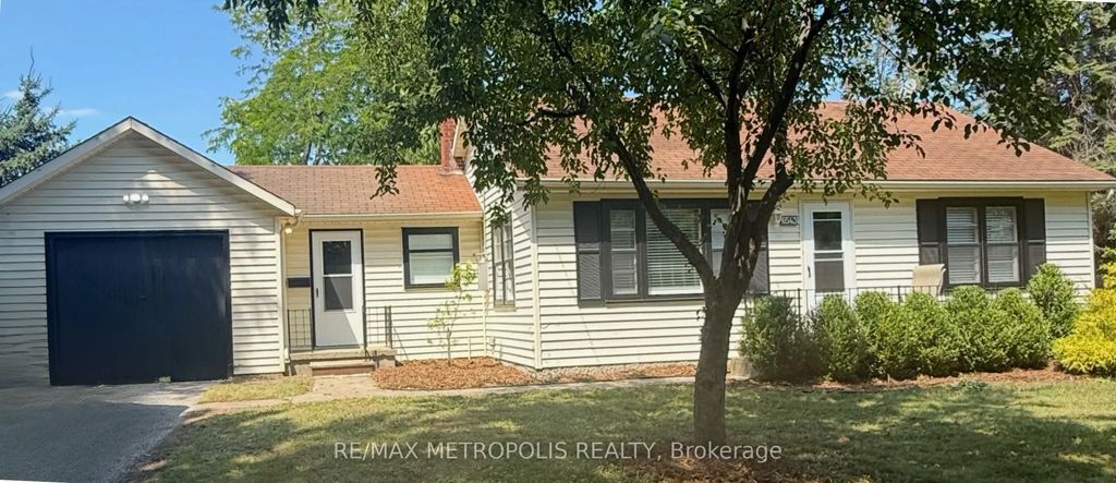 6543 Waterworks Road, Sarnia