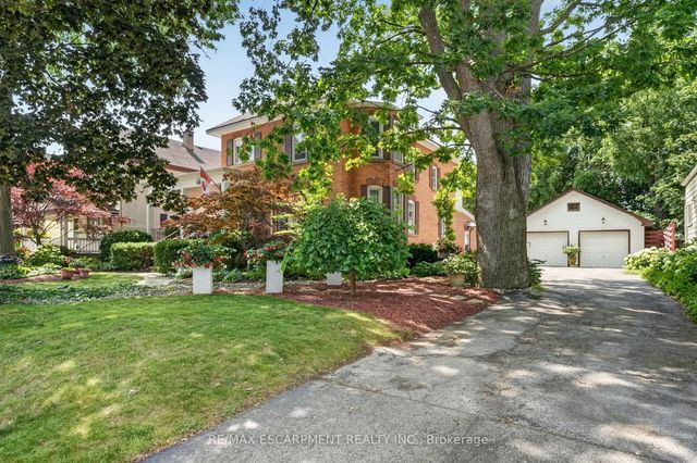 438 Broad Street W, Haldimand