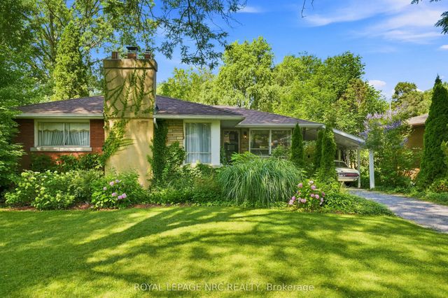 102 Masterson Drive, St. Catharines