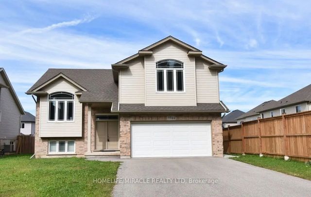 7733 Oldfield Road Upper, Niagara Falls