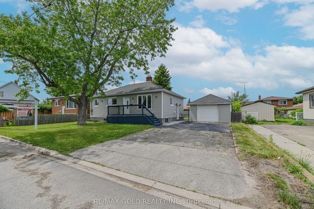 3 Myrtle Avenue S, St. Catharines