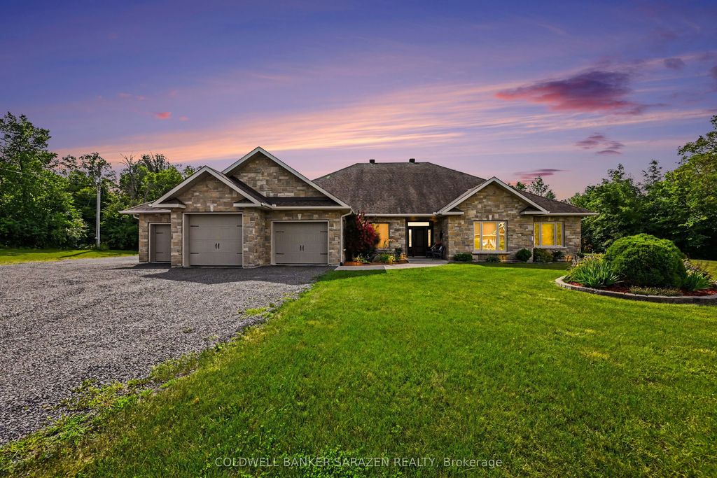 1159 Jamieson Lane, Renfrew