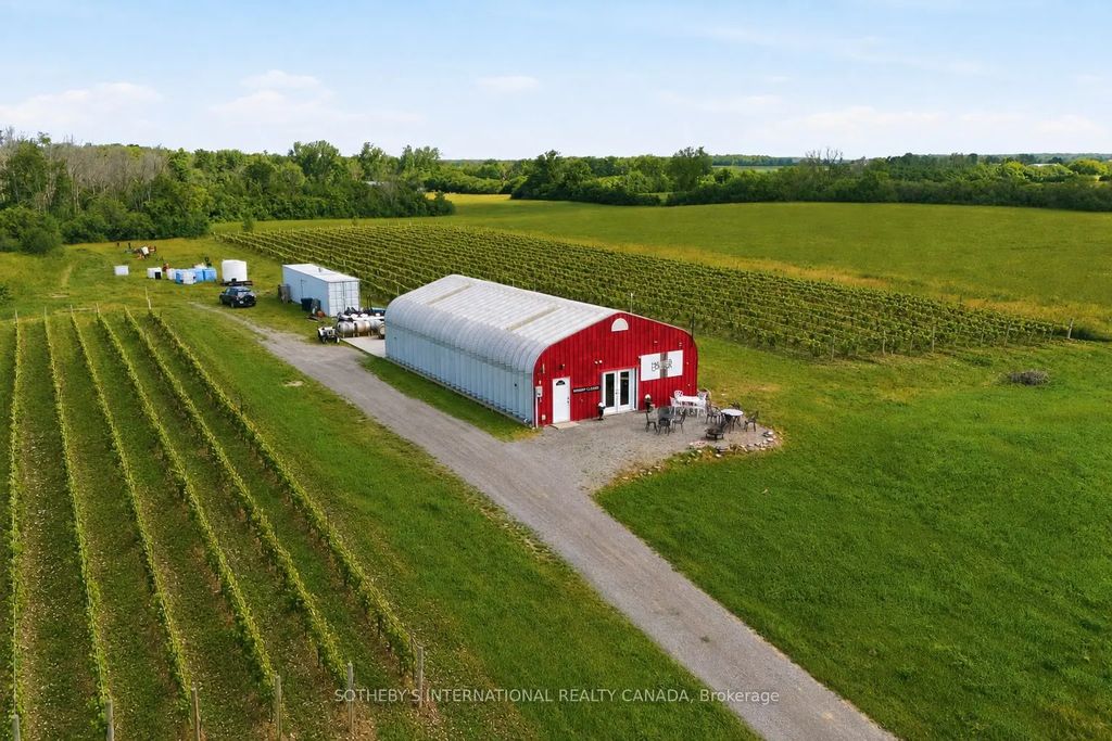 562 Danforth Road E, Prince Edward County
