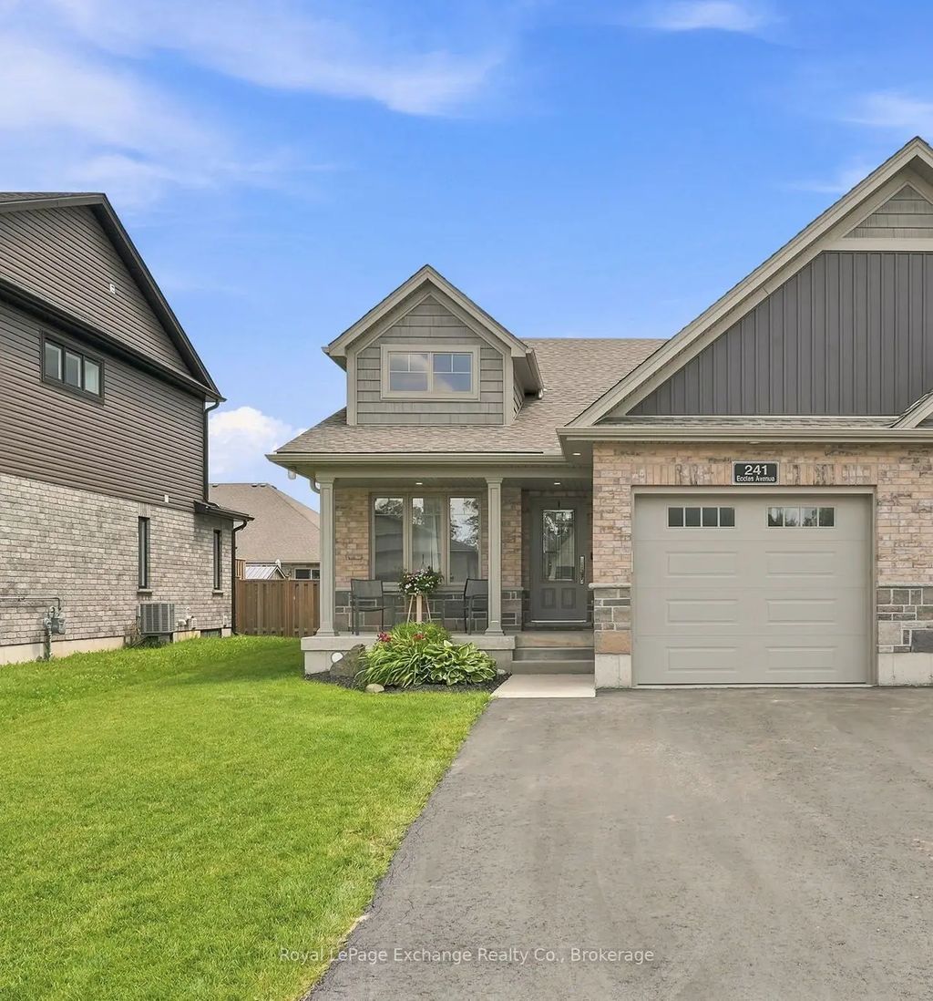 241 Eccles Avenue, West Grey
