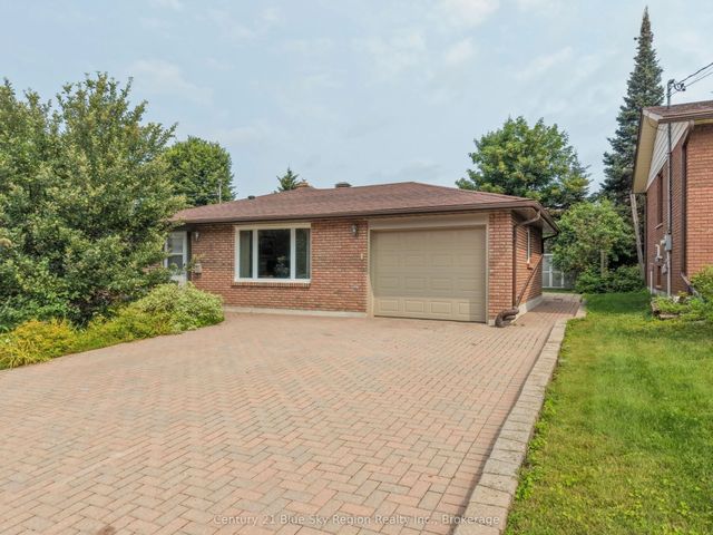 113 Sable Crescent, North Bay
