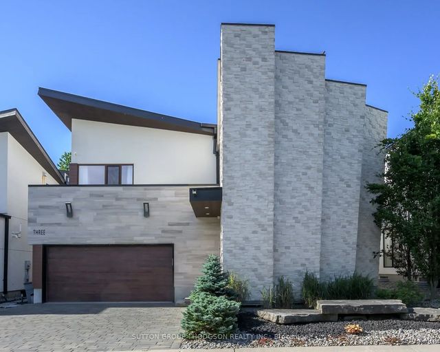 1452 Byron Baseline Road 3, London South