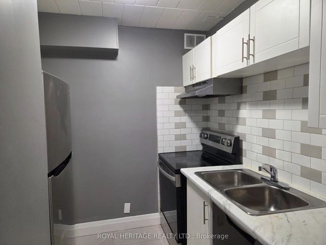 8800 Willoughby Drive 104, Niagara Falls