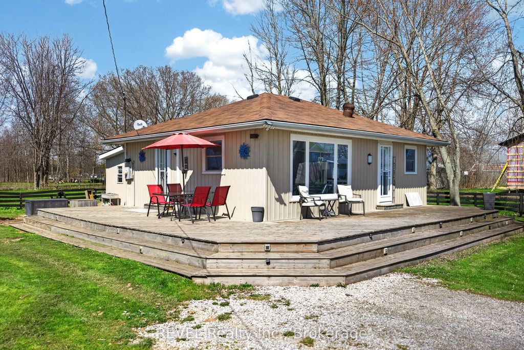 11 Walter Drive, Haldimand