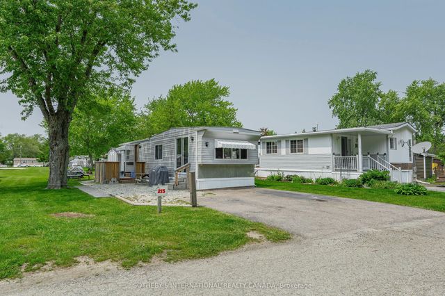 580 Beaver Creek Road 215, Waterloo