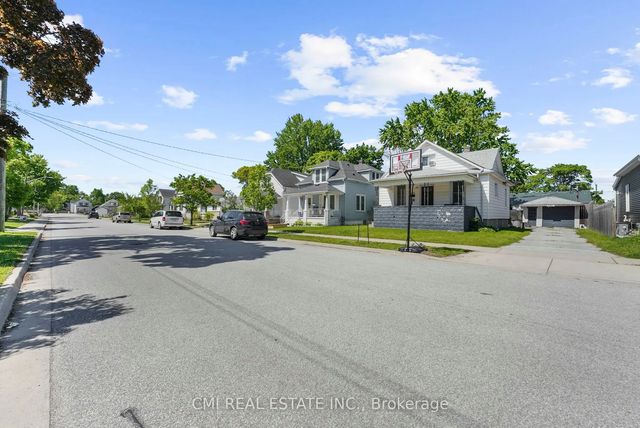 433 Lydia Street, Sarnia