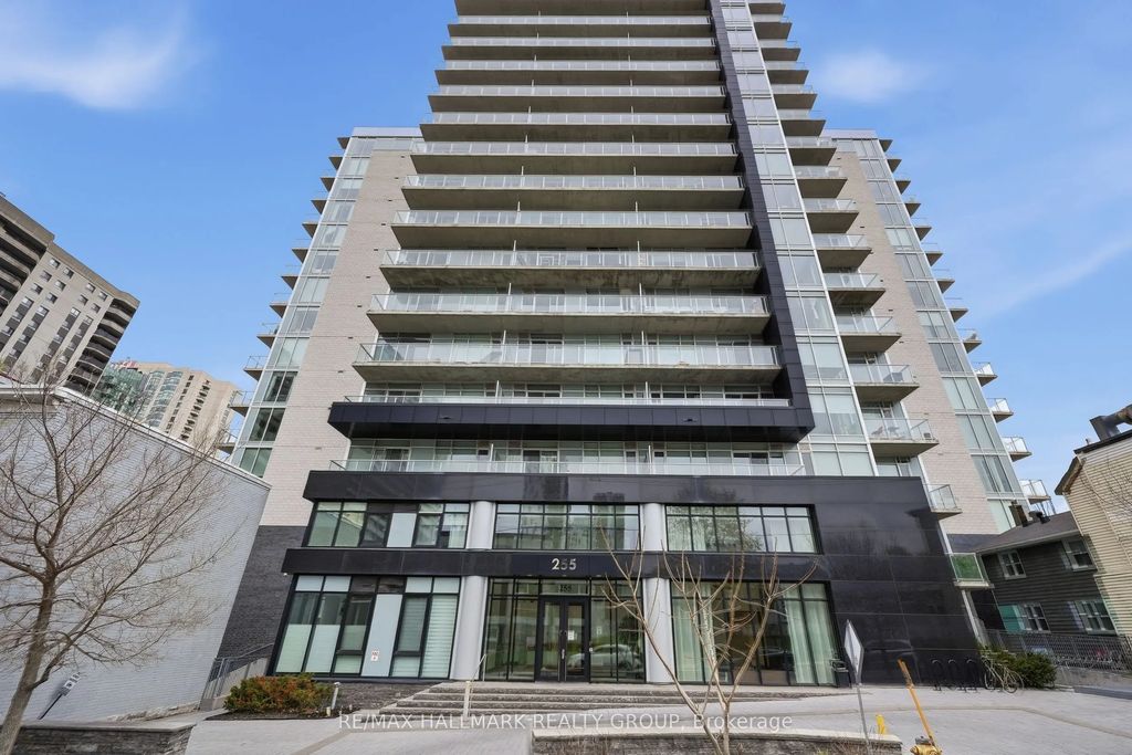 255 Bay Street 106, Ottawa Centre