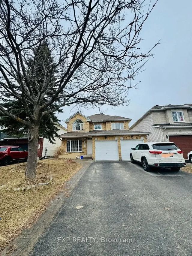2086 Ricardo Street, Orleans - Cumberland and Area