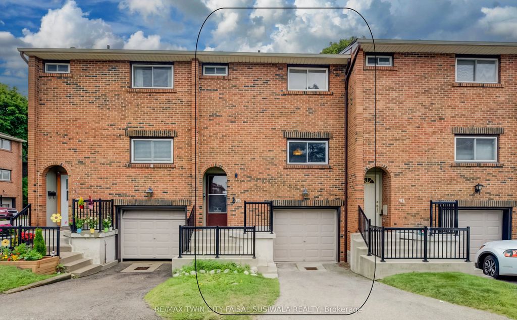 201 Silvercreek Parkway N 14, Guelph