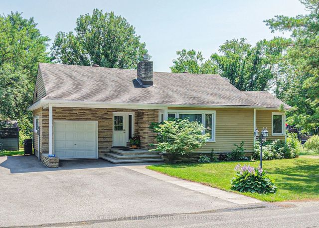 1028 Cowbell Lane, Gravenhurst