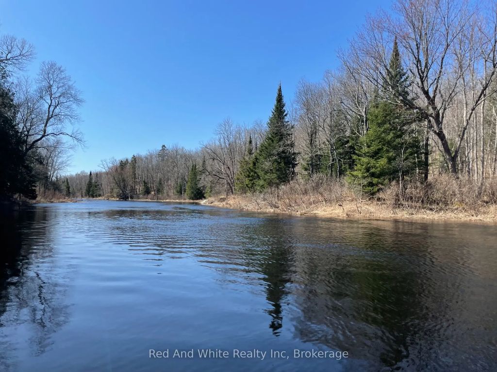 136b Maple Island Road, Whitestone