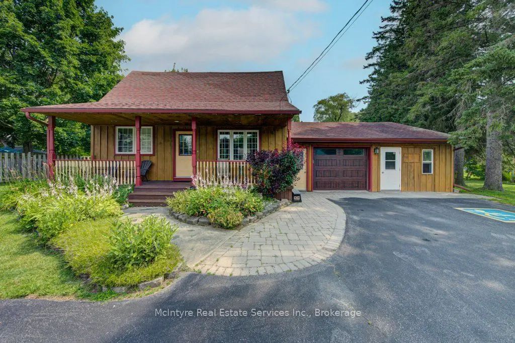 1249 Notre Dame Dr Drive, Wilmot