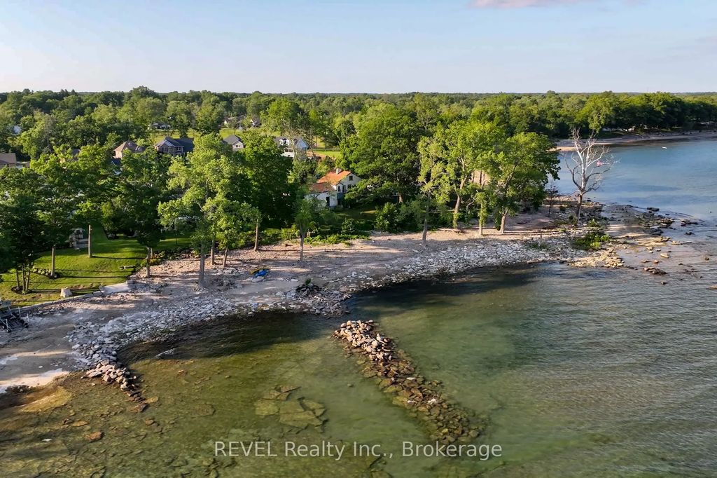 3307 Lakecrest Court, Fort Erie