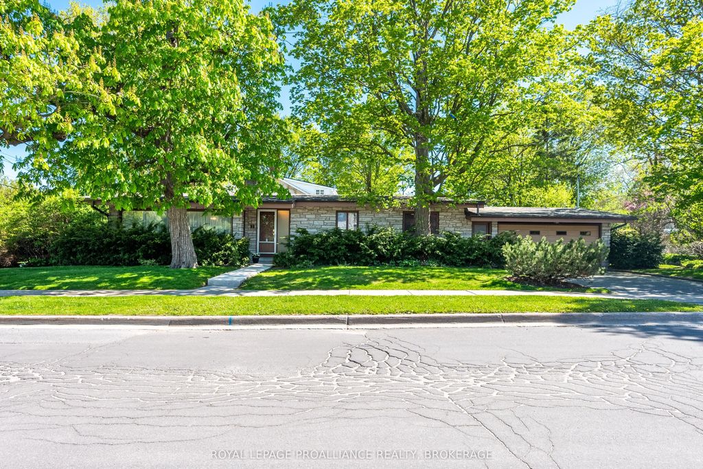 2 Churchill Street, Kingston