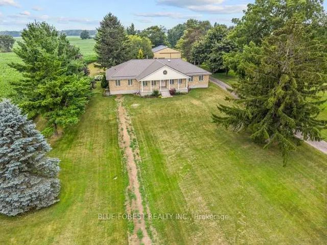 9869 Currie Road, Dutton/Dunwich