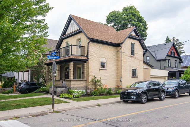32 Samuel Street, Kitchener