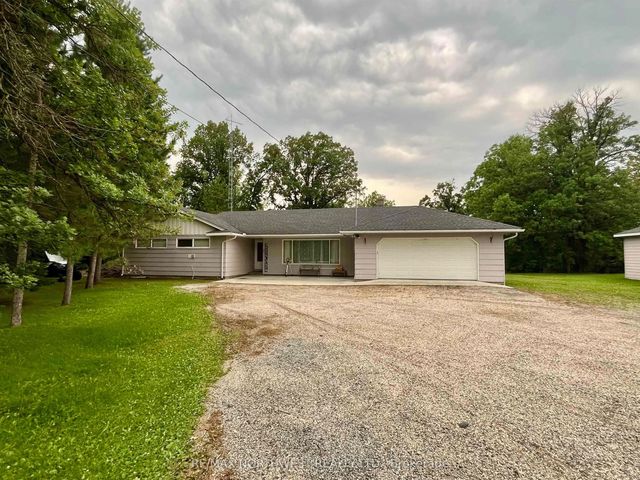 986 Hwy 11, Dawson