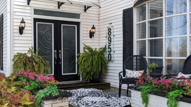 8950 Brown Road, Niagara Falls