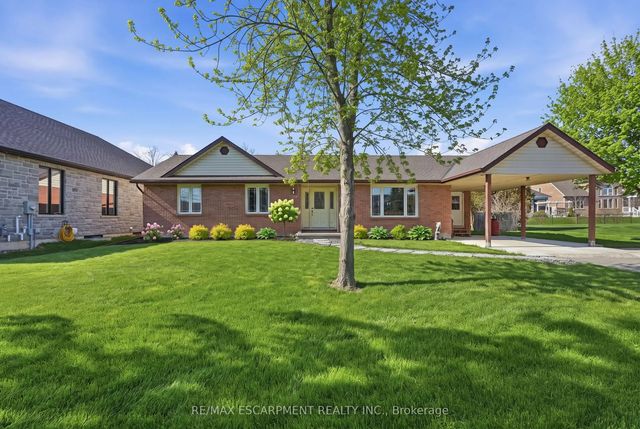 133 New Lakeshore Road, Norfolk